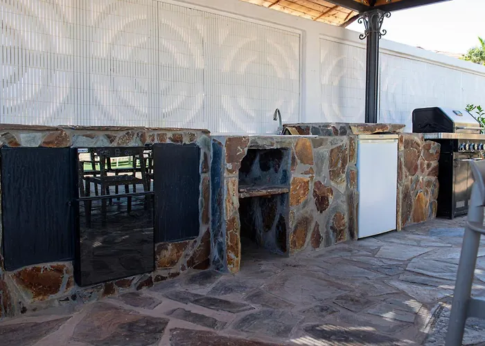 Private With Three Separate Montana la Data