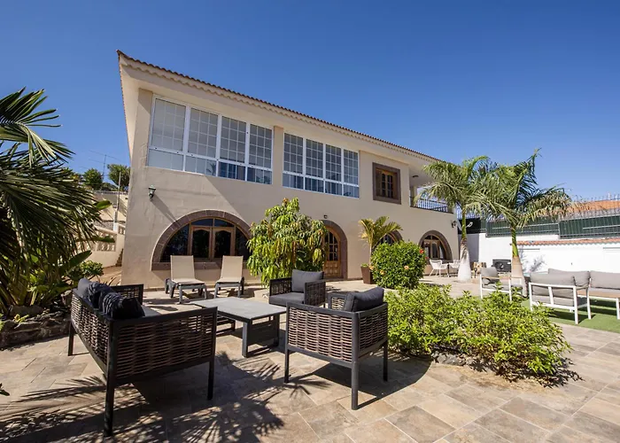 Апартаменты Private With Three Separate *