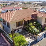 Private With Three Separate Apartman